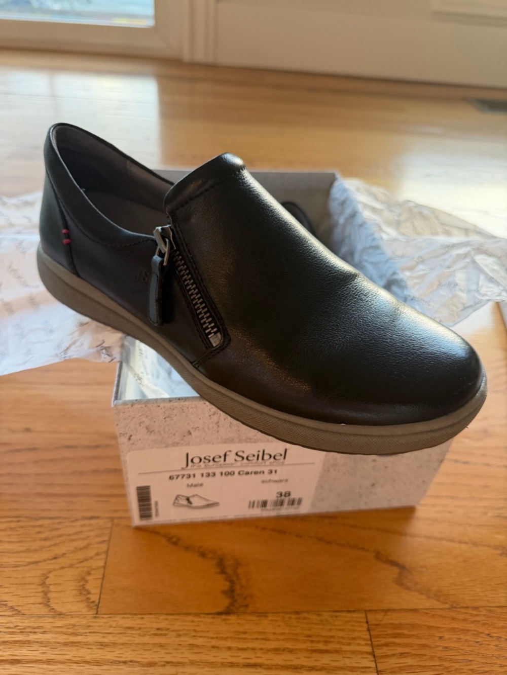 Josef Seibel Caren 31 Black Leather Comfort Slip-On Shoes Size 38 NEW